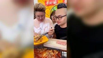 胖东来娱乐吃瓜酱